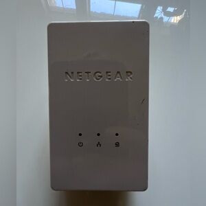 Netgear Powerline 200 Mini Adapter. Model: XAV1301v2